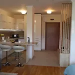 דירה Studio- View Golf פראבץ