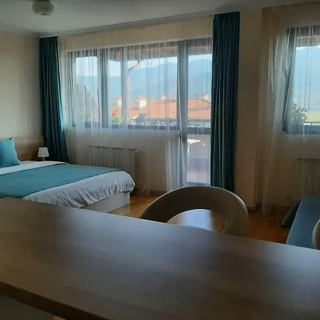 Studio Lake View Pravets Golf Resort 公寓 *