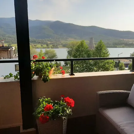 Studio- View Golf Apartment *